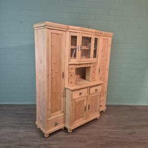 Kitchen Cabinet Jugendstil 1910 Pine