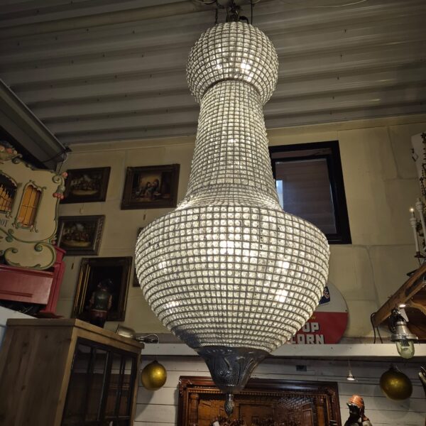 Chandeliers