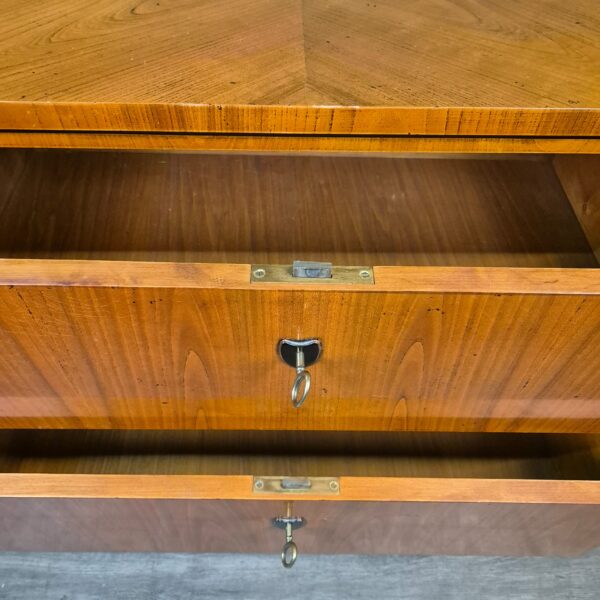 Dresser Cherry Veneer 0,84 m - Image 7