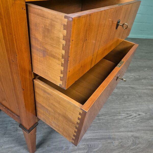 Dresser Cherry Veneer 0,84 m - Image 9