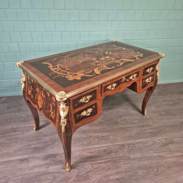 Desk Walnut Baroque Style 1,35 m x 0,75 m