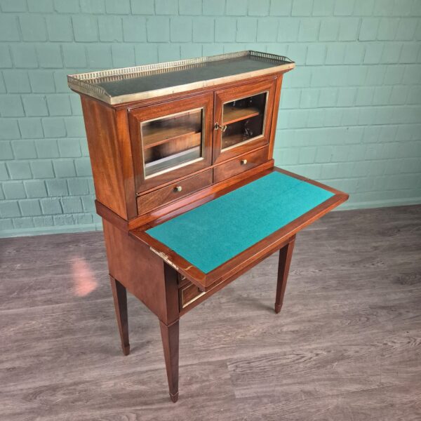 Ladies' Desk Empire 1790 Mahogany