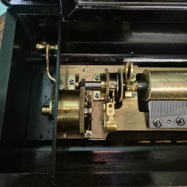 Music Box Changer 1860 Walnut - Image 5
