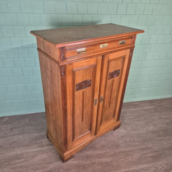 Vertico Jugendstil 1910 Walnut