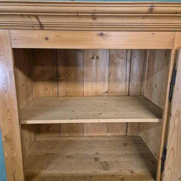 Wardrobe Historicism 1860 Pine - Image 11