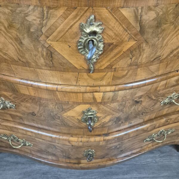 Chest of Drawers Baroque 1780 Walnut - Image 10