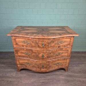 Chest of Drawers Baroque 1780 Walnut
