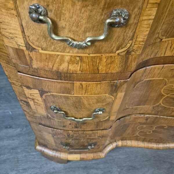 Chest of Drawers Baroque 1770 Walnut - Image 10