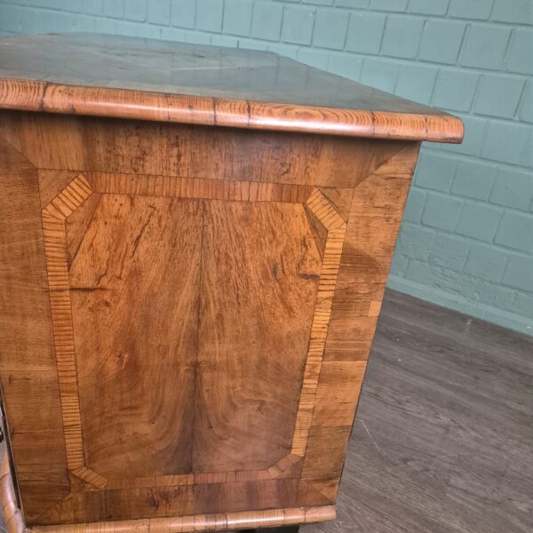 Chest of Drawers Baroque 1770 Walnut - Image 11
