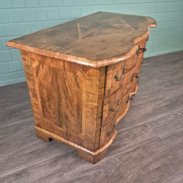 Chest of Drawers Baroque 1770 Walnut - Image 5