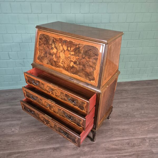 Ladies' Bureau Walnut - Image 22