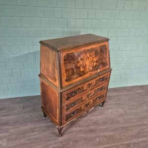 Ladies' Bureau Walnut