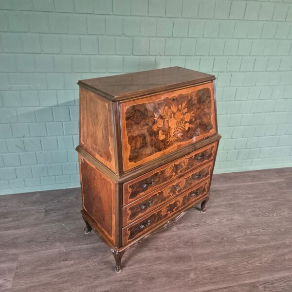 Ladies' Bureau Walnut