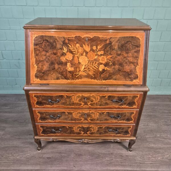 Ladies' Bureau Walnut - Image 2
