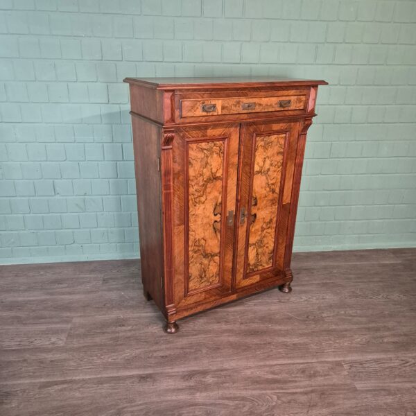 Vertico Jugendstil 1900 Walnut