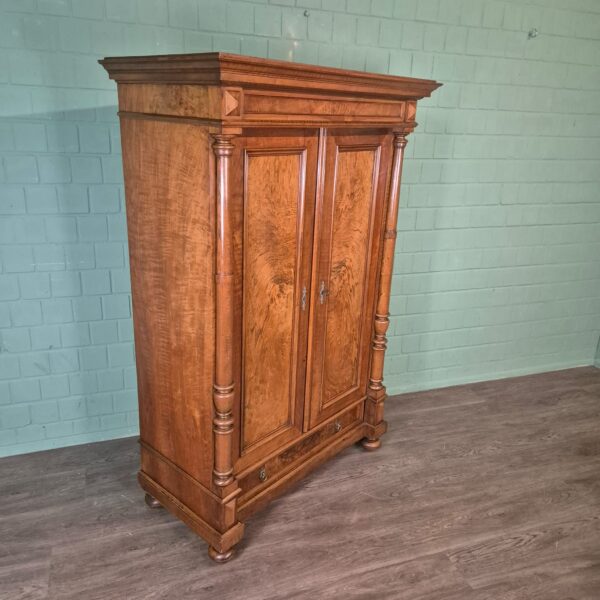 Wardrobe Gründerzeit 1880 Walnut