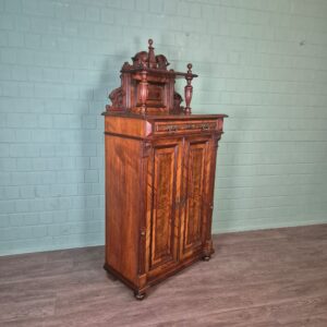 Vertico Gründerzeit 1880 Walnut