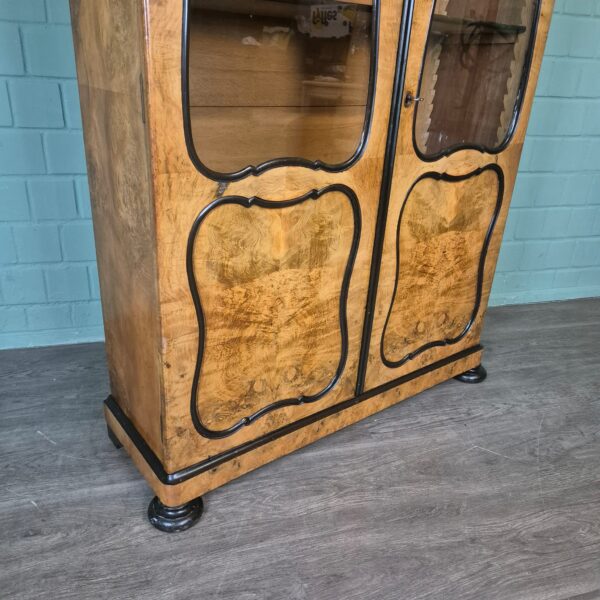Cabinet Biedermeier 1860 Walnut - Image 5