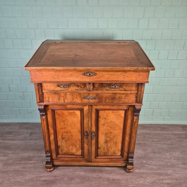 Stand Gründerzeit 1880 Walnut - Image 4