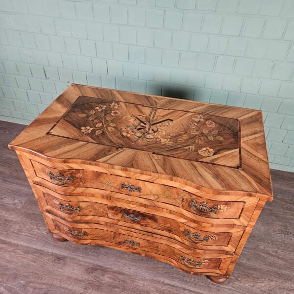Chest of Drawers Baroque 1780 Walnut - Image 4