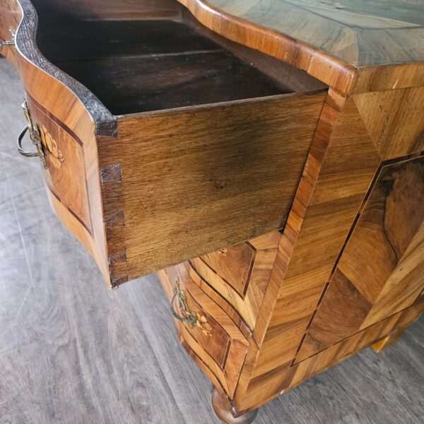 Chest of Drawers Baroque 1780 Walnut - Image 10