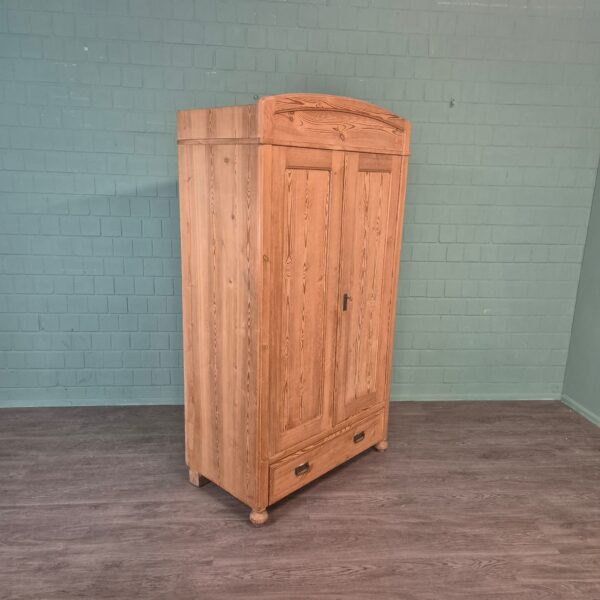 Wardrobe Jugendstil 1900 Pine