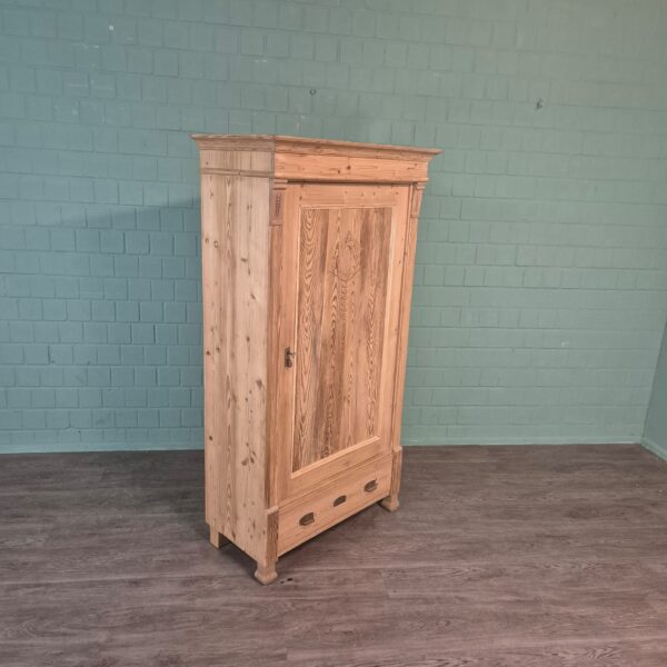 Wardrobe Jugendstil 1900 Pine