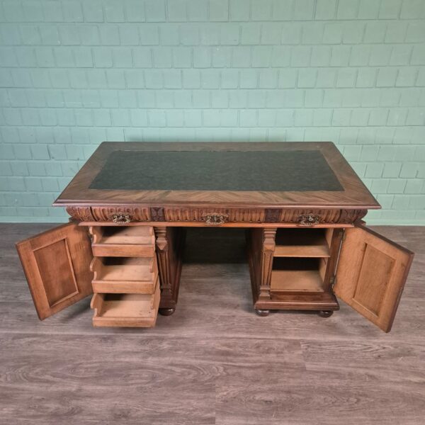 Desk Gründerzeit 1880 Walnut - Image 9