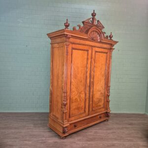 Wardrobe Gründerzeit 1880 Walnut