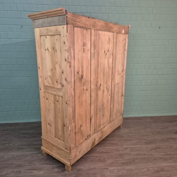 Wardrobe Jugendstil 1910 Pine - Image 17