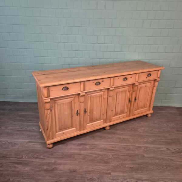 Sideboard Pine 1,87 m