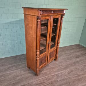 Bookcase Gründerzeit 1880 Walnut
