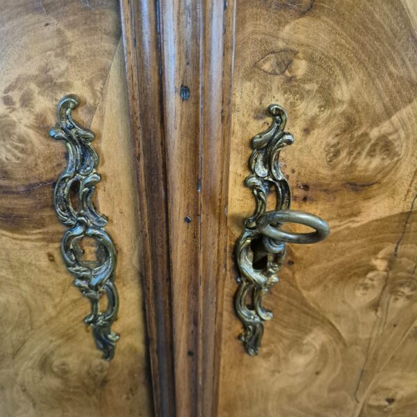 Cabinet Baroque 1800 Walnut - Image 16
