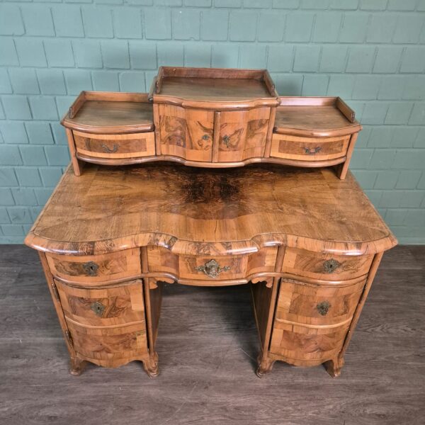 Desk Baroque 1770 Walnut - Image 4