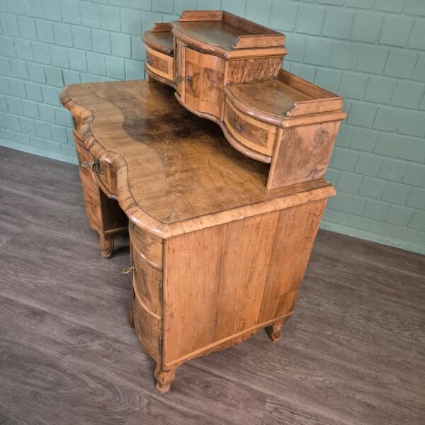 Desk Baroque 1770 Walnut - Image 5