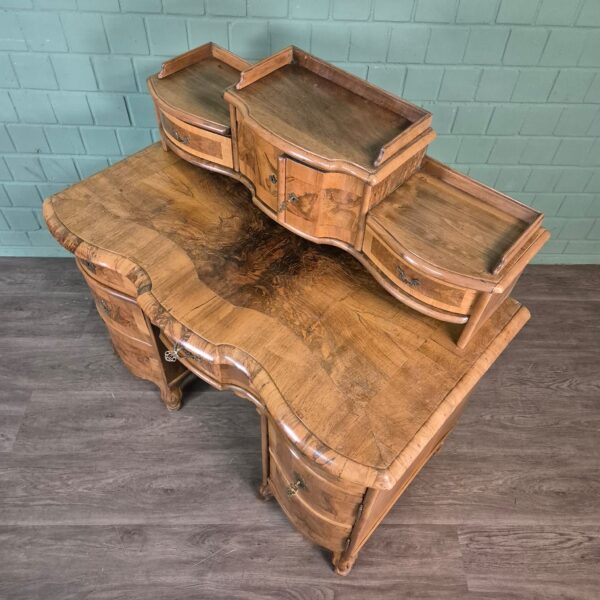 Desk Baroque 1770 Walnut - Image 7