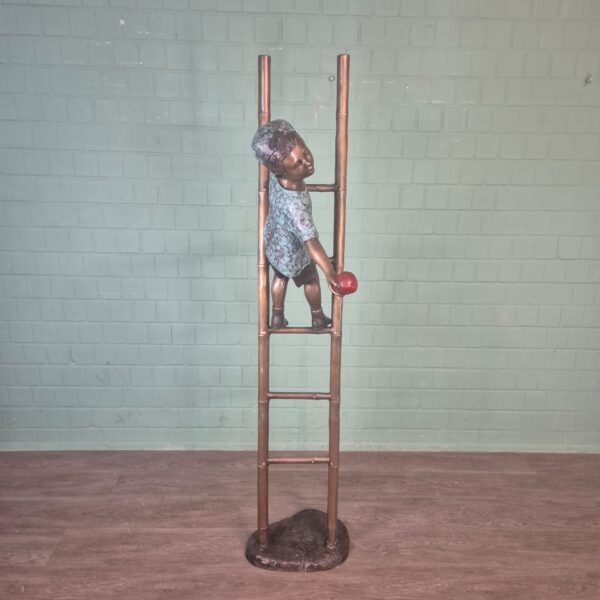 Statue Boy climbing a Ladder Bronze 2,06 m - Image 6