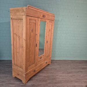 Wardrobe Jugendstil 1900 Pine