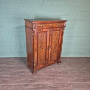 Vertico Gründerzeit 1880 Walnut