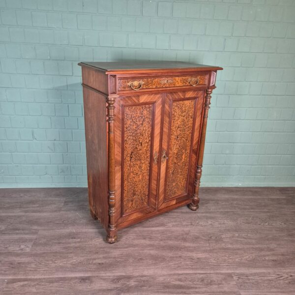 Vertico Gründerzeit 1880 Walnut