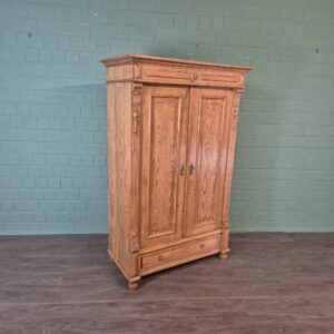 Wardrobe Gründerzeit 1880 Pine