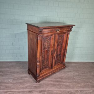 Vertico Gründerzeit 1880 Walnut