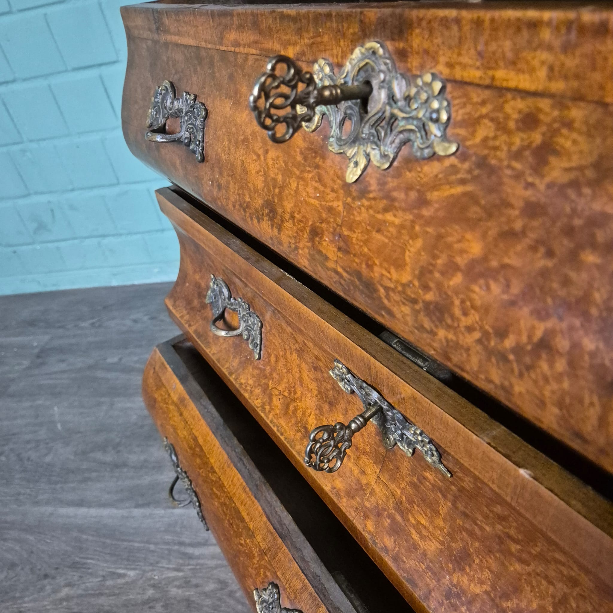 Display Cabinet Neo-baroque Walnut 1,43 m - Image 16