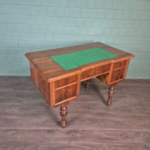 Desk Gründerzeit 1880 Walnut