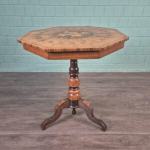 Table Gründerzeit 1880 Walnut