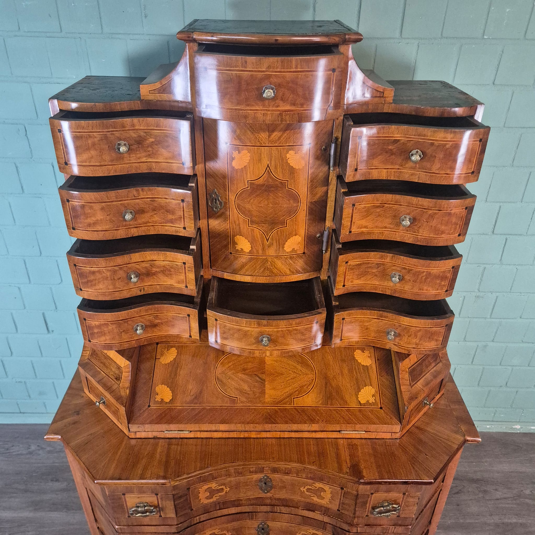 Tabernacle secretary Tabernaclesecretary Baroque 1770 Walnut - Image 21