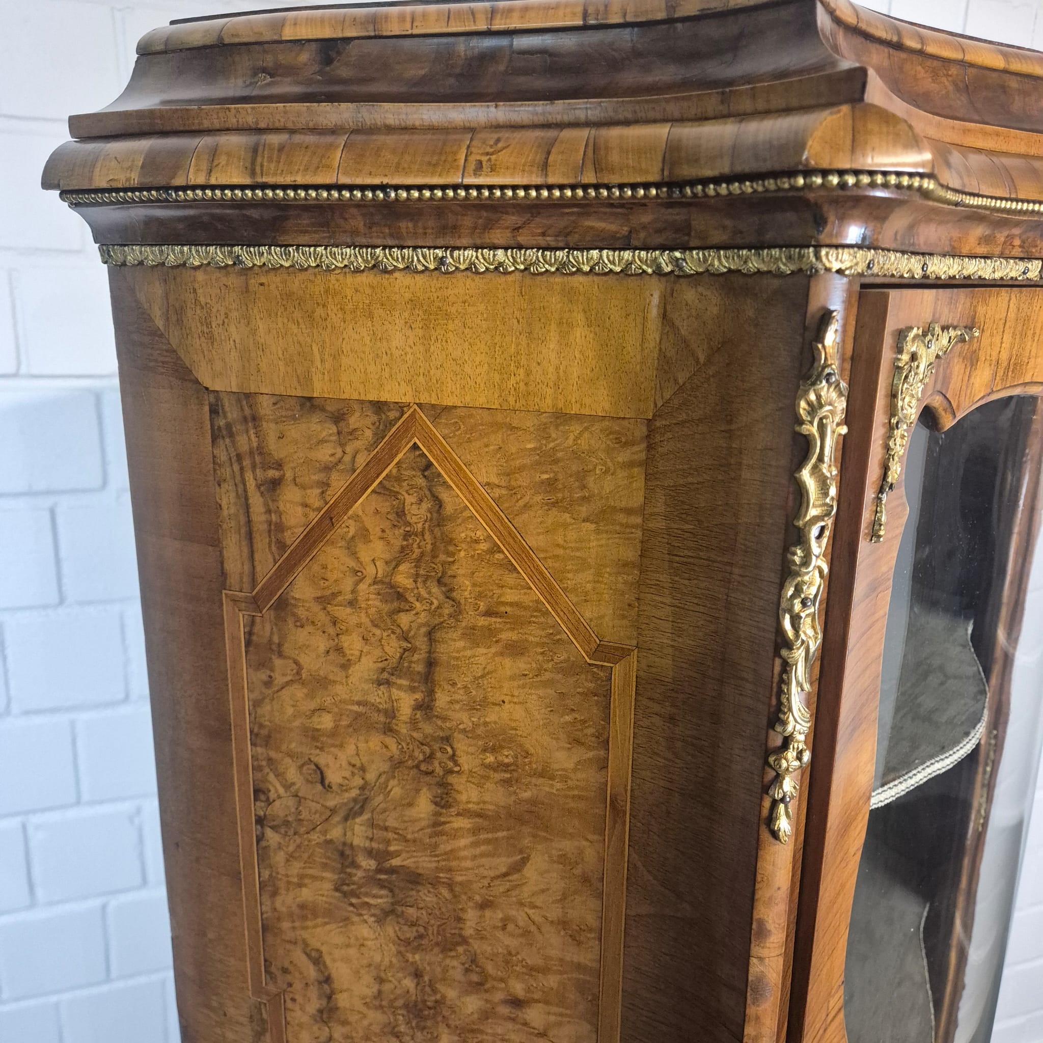 Dresden Baroque Display Cabinet 1880 Walnut - Image 6