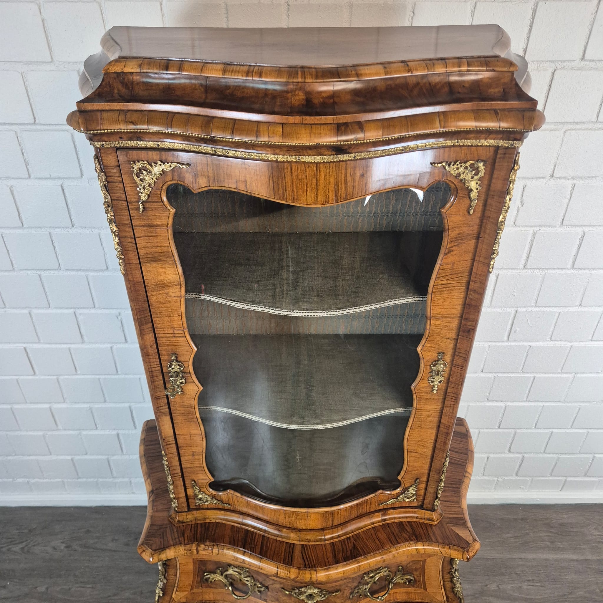 Dresden Baroque Display Cabinet 1880 Walnut - Image 12