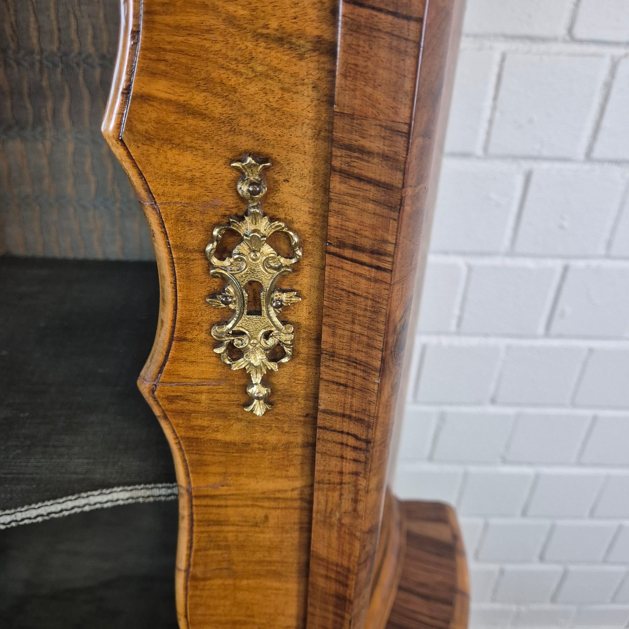 Dresden Baroque Display Cabinet 1880 Walnut - Image 15