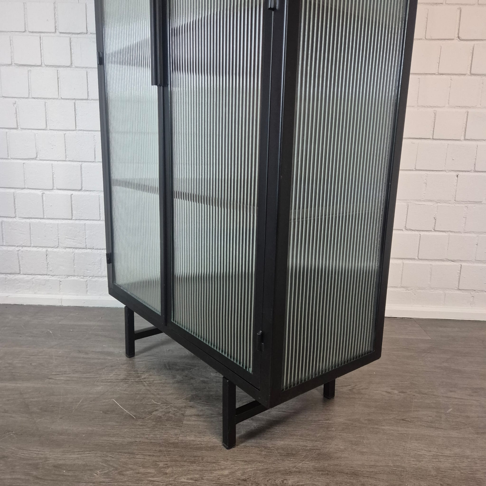 Designer Display Cabinet Ribbed Glass 0.90 m - Image 7